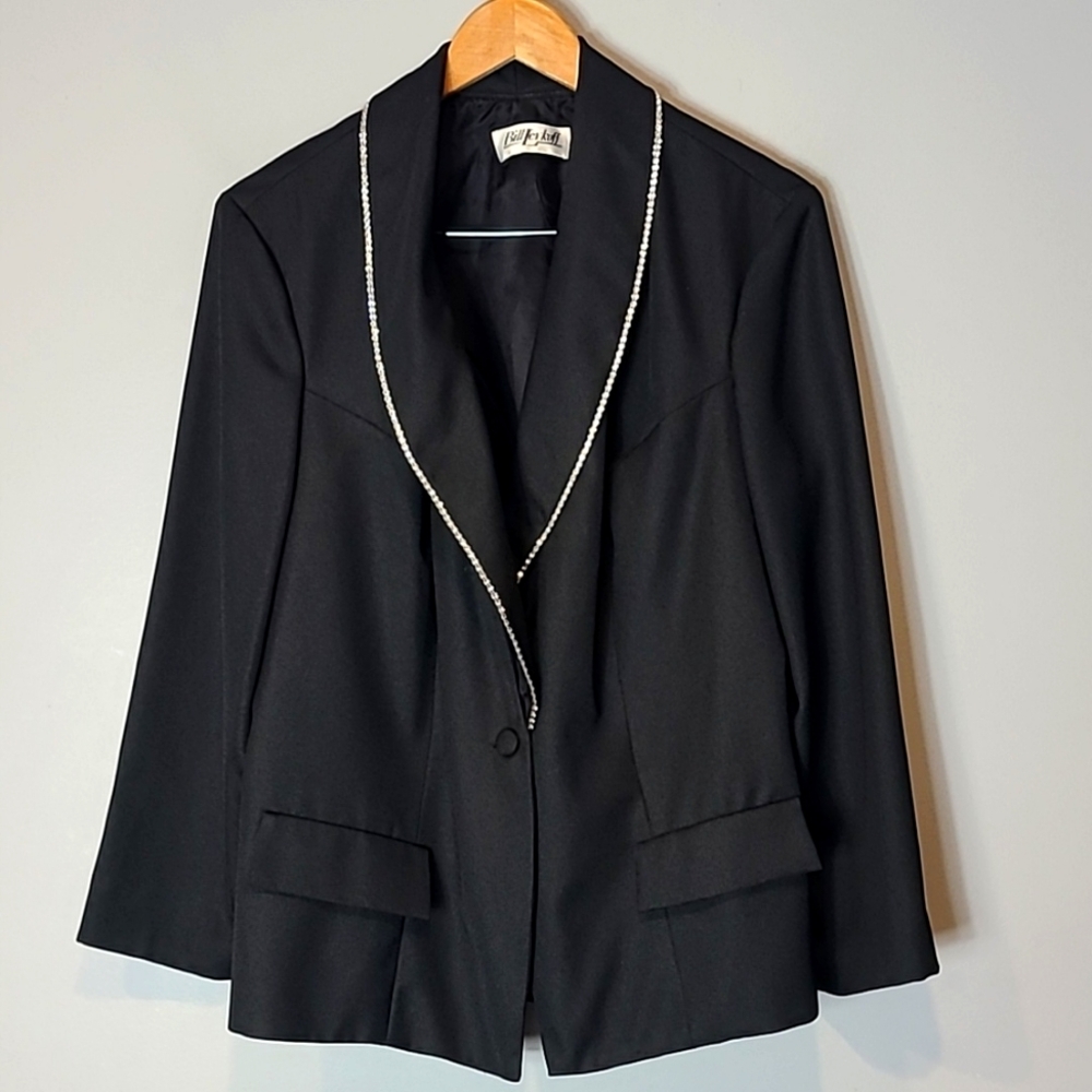 Vintage Black Blazer Classic Suit Jacket